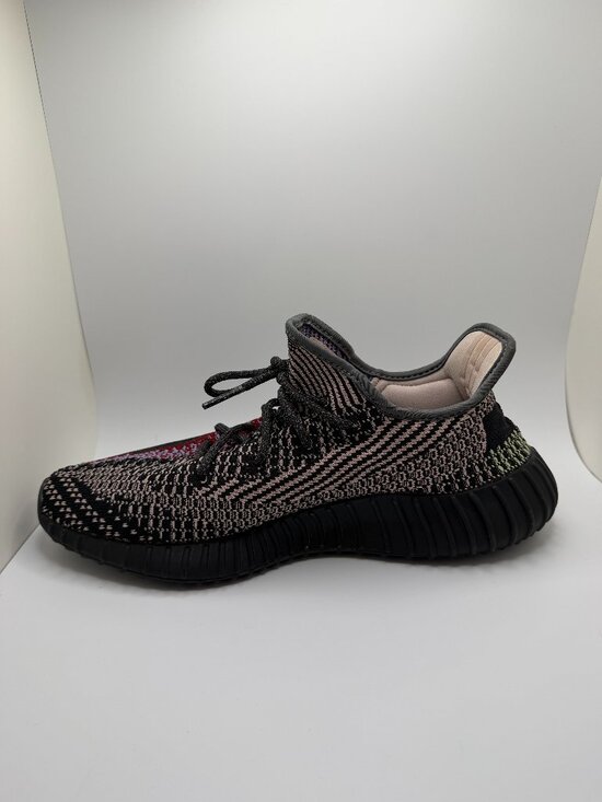 ADIDAS 10.5 Yeezy Boost 350 V2 Kids \'Yecheil\' main image 5